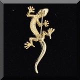 J088. Rhinestone lizard pin. - $28 